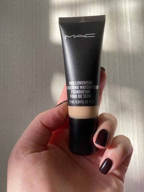 MAC Prolongwear | Review + Swatches